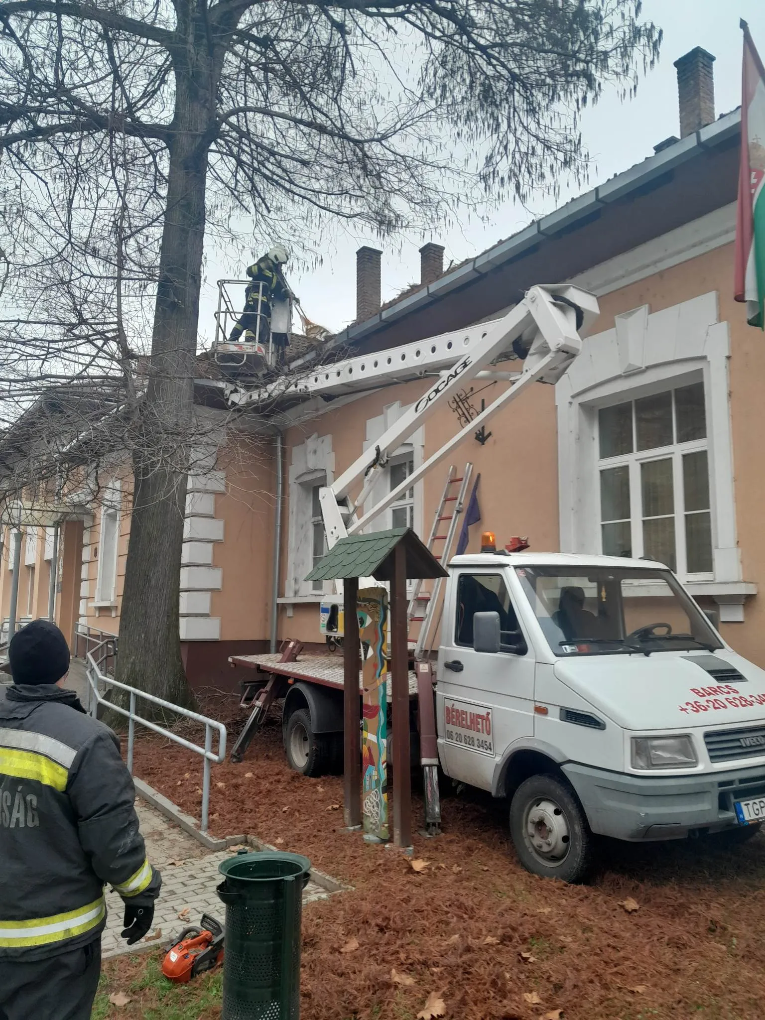 Ereszcsatorna tisztítás, javítás